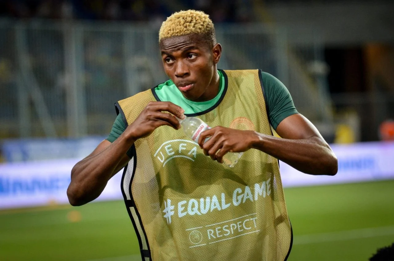 Виктор Осимен успешно е опериран