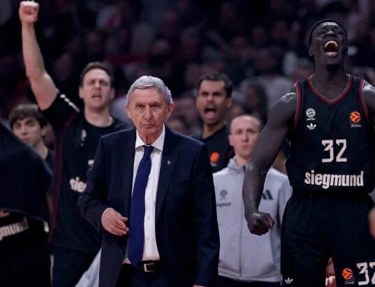 Кари Пешиќ го најави крајот на кариерата