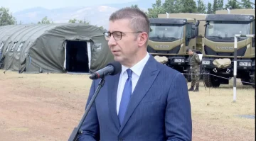 Мицкоски: Во понеделник се потпишува договор за автопатот Скопје–Блаце