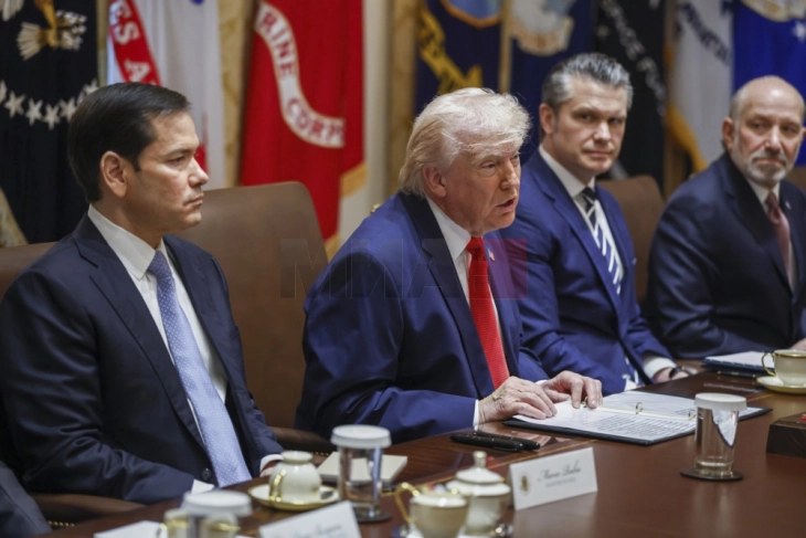 Трамп: Иран врз базата Диего Гарсија лансира ракета која „наводно ја нема“