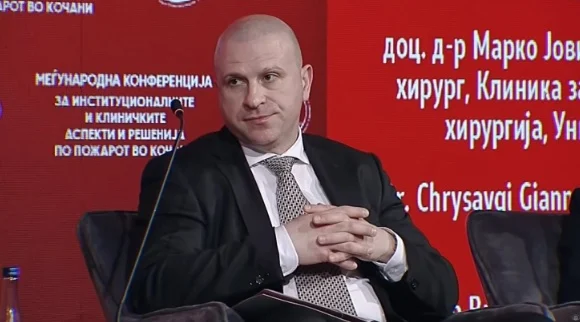 Јовиќ: Србија прими 30 пациенти по пожарот во Кочани и сите преживеаја