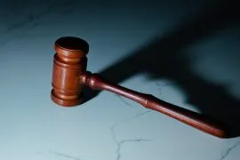 Поранешен директор на ЈКП „Брегалница“ осомничен за незаконско зголемување плати на вработените и предизвикување штета од над 267 илјади денари